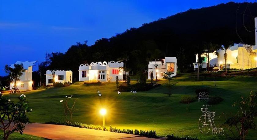 The Buda Resort Muaklek Muak Lek Luaran gambar