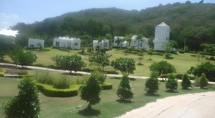 The Buda Resort Muaklek Muak Lek Luaran gambar
